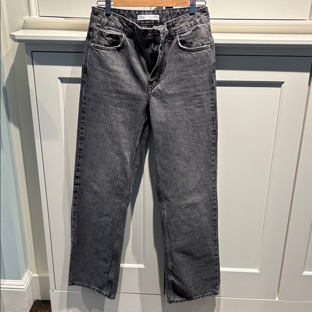 Zara Dark Gray high Rise Straight Jeans Size 6